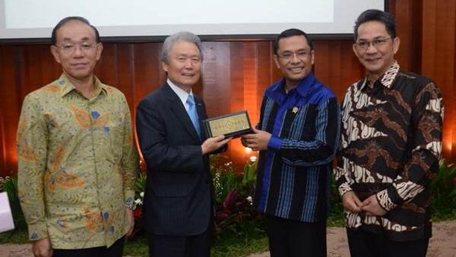 Masuknya APP ke dalam asosiasi bisnis Keidanren, akan dimanfaatkan manajemen perusahaan untuk mengembangkan sayap bisnisnya lebih luas di Jepang.