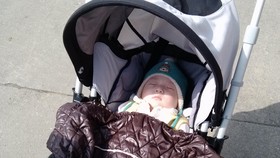 5 Cara Tepat 'Menjemur' Bayi