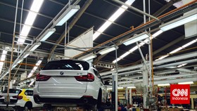 Pabrik BMW dan Isuzu Panther di Sunter Setop karena PSBB