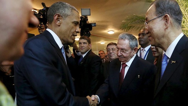 Pertemuan Presiden AS dan Kuba di Panama City ini merupakan simbol perbaikan hubungan kedua negara yang terputus selama setengah abad.