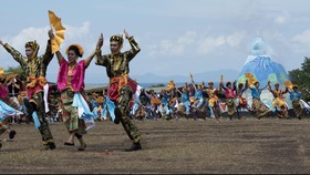 Tambora Berpesta Menyapa Dunia