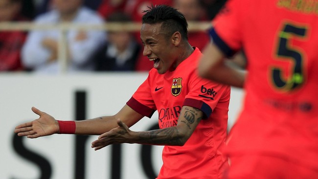 Menit ke-74, Enrique memutuskan untuk mengganti Neymar yang permainannya menurun dengan Xavi Hernandez. Namun, keputusan Enrique tidak dapat diterima Neymar.