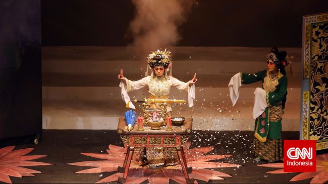 Teguh Karya Sosok Jenius Di Balik Kesuksesan Teater Koma