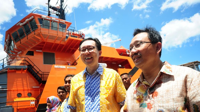 Kebijakan pemerintah yang membebaskan PPN dinilai kurang lengkap tanpa adanya fasilitas pembebasan bea masuk komponen impor.