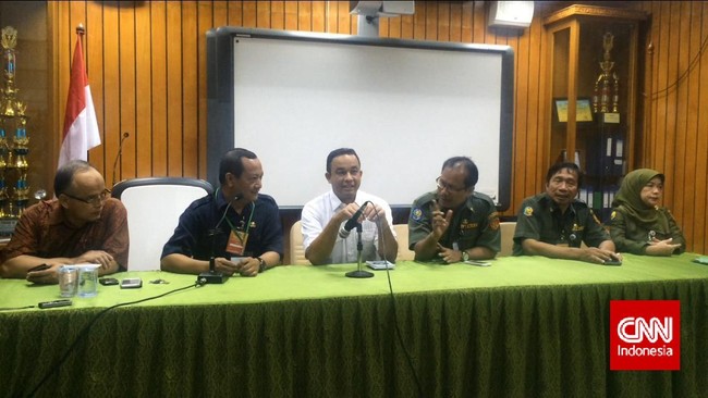 Mendikbud Anies Baswedan akan meneliti efek yang ditimbulkan dari bocornya soal Ujian Nasional (UN) yang ditemukan telah diunggah ke Google Drive.