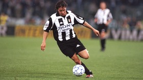 Edgar Davids dan Serginho Turut Hadir Lawan Primavera-Baretti