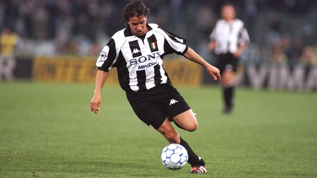 Edgar Davids dan Serginho akan menjadi bagian dari dua nama susulan mantan-mantan bintang Serie A yang akan melawan tim Primavera dan Baretti bulan depan.