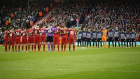 Liverpool Akan Tindak Suporter Diskriminatif