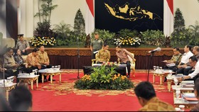 Bantah Isu Reshuffle, Tedjo Klaim Kinerja Menteri Baik