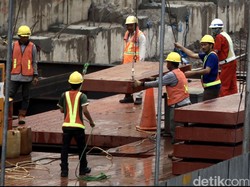 Video Penemuan Sejumlah Artefak di Proyek MRT Bundaran HI-Kota