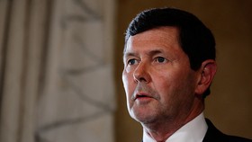 Menhan Australia Tak Bisa Sebutkan Nama Pemimpin ISIS