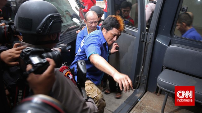 Polri masih mendalami informasi soal bergabungnya Freddy Budiman ke Negara Islam di Irak dan Suriah (ISIS) sejak tahun lalu.