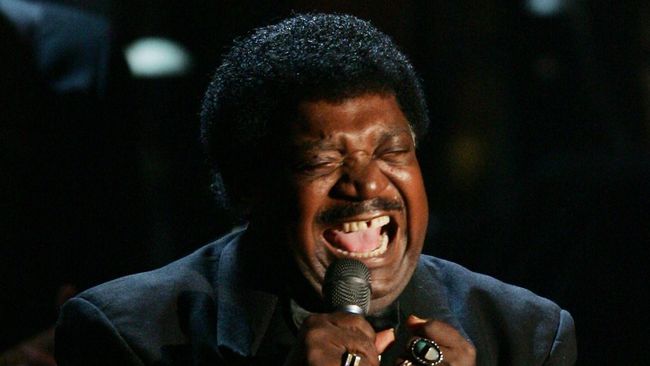 Percy Sledge meninggal pada usia 74 tahun karena penyakit kanker. Lagu terkenalnya pernah dinyanyikan kembali oleh Michael Bolton.