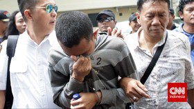 Kicauan Pembunuh Tata Chubby si Penggoda Wanita di Linimasa