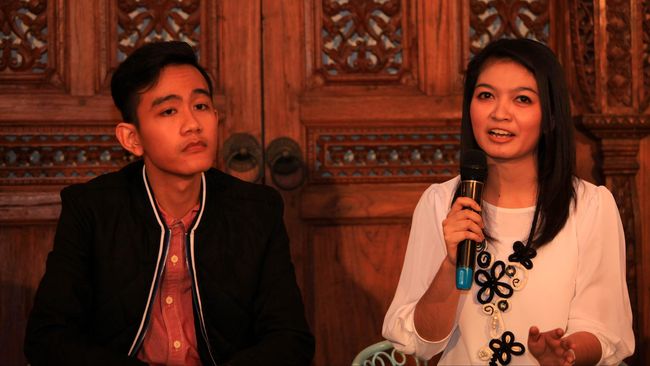 Tak banyak yang mengetahui cerita di balik asmara Gibran Rakabuming dengan sang calon istri, Selvi Ananda. Termasuk para tetangga.