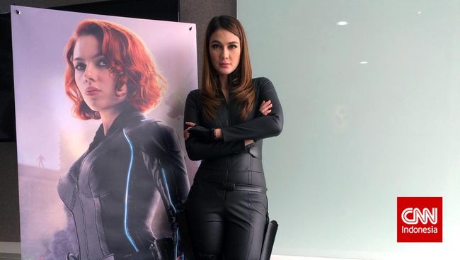 Indonesia menjadi satu-satunya negara yang dipilih Marvel untuk mengiklankan filmnya dengan artis lokal. Luna Maya dijadikan Black Widow.