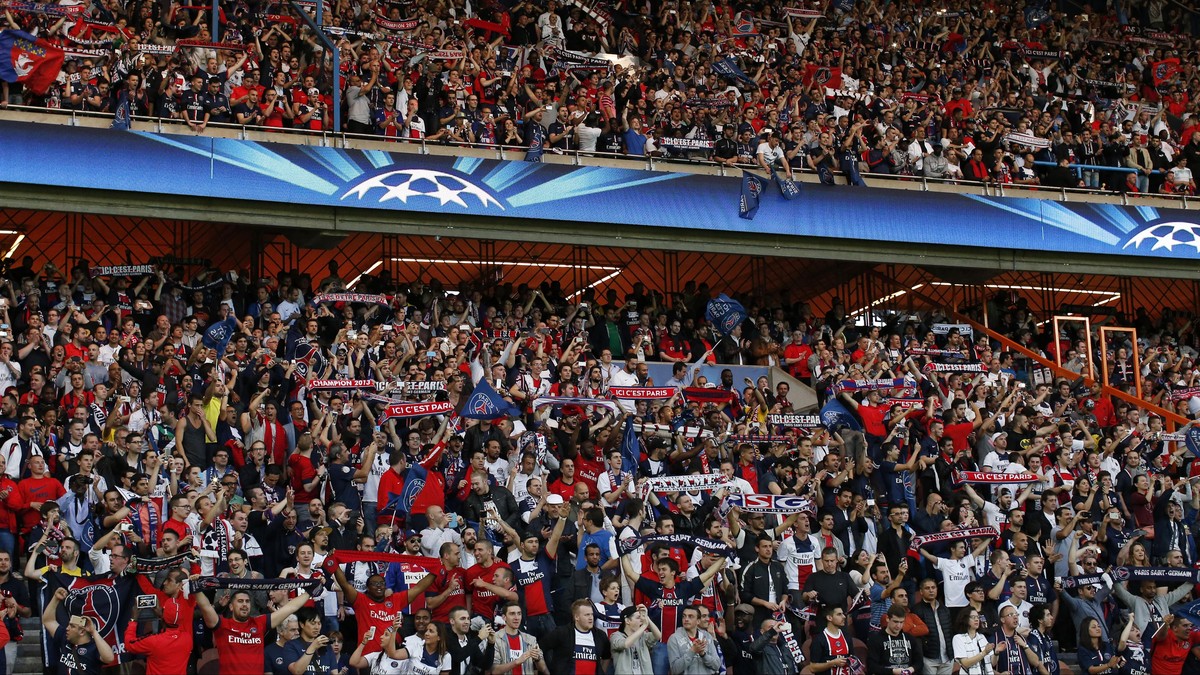 Foto-Foto Kemenangan Barcelona di Markas PSG