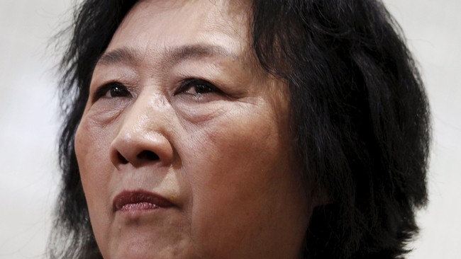 Gao Yu bocorkan dokumen Partai Komunis pada media di Hong Hong. Isinya soal rencana Tiongkok memberangus kebebasan media dan penyebaran paham demokrasi Barat.