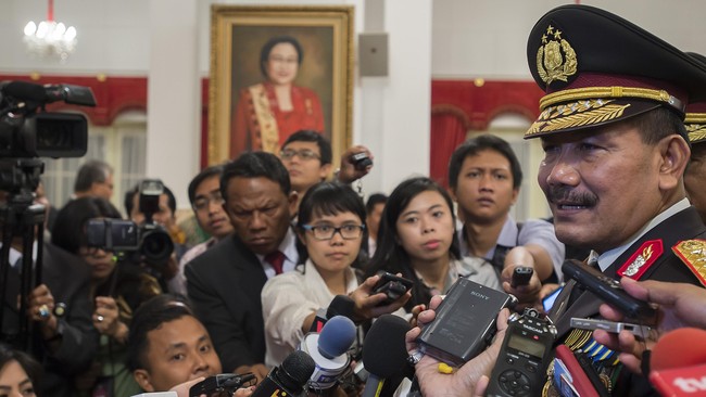 Tak hanya menciptakan keamanan, Istana Negara juga menyebut beberapa harapan masyarakat yang harus diembang Jenderal Badrodin.
