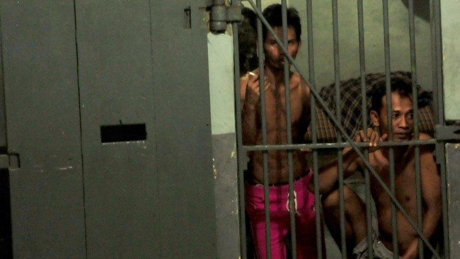 Selama ini dinilai tidak ada pertanggungjawaban yang jelas dari petugas Balai Pemasyarakatan Kementerian Hukum dan HAM.