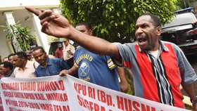 Bupati Mimika Tuntut Freeport Ganti Rugi US$ 3,6M