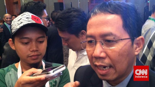 RUPS Luar Biasa PT Liga Indonesia memutuskan bahwa musim baru akan dimulai pada September 2015 sementara pra musim akan diisi oleh turnamen.