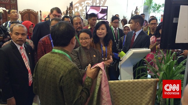 Menurut Menlu RI Retno Marsudi posisi Indonesia saat ini sangat penting sebagai jembatan kepentingan antara negara-negara di kawasan Selatan.