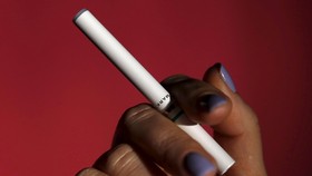 Harga Rokok Putih Bakal Naik Paling Tinggi Tahun Depan