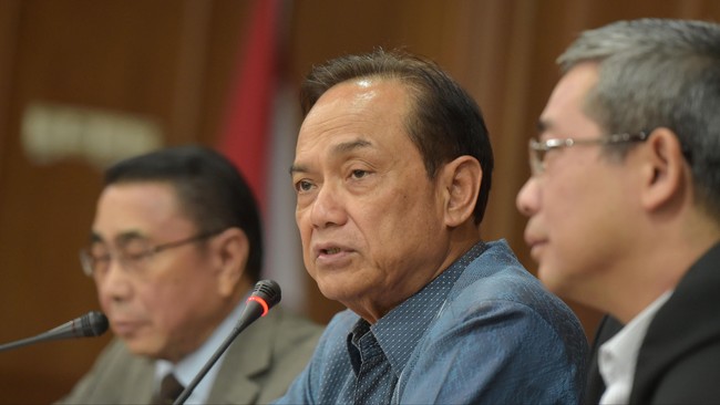Paket kebijakan ekonomi Jokowi belum mengakomodir pelaku usaha yang kesulitan pendanaan menurut Ketua Umum Kadin Suryo Bambang Sulisto.