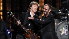Duo 'Beatles' Paul McCartey & Ringo Starr Reuni di Studio