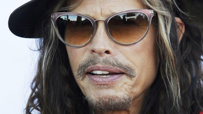 Donald Trump lagi-lagi menggunakan musik Aerosmith tanpa izin dalam salah satu agendanya, memunculkan anggapan salah bahwa band itu mendukungnya.
