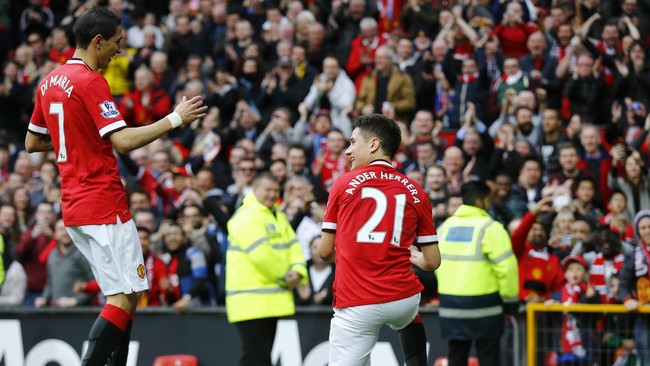 Louis Van Gaal menegaskan dirinya bukan pelatih bertipe diktator yang menjadi sebab kegagalan Angel Di Maria bersinar di Manchester United pada musim ini.