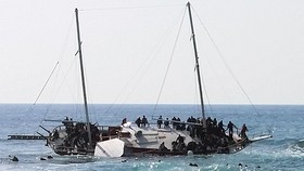 Imigran Bayar Rp 20 Juta untuk Berlayar dengan Penyelundup