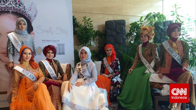Cantiknya Para Puteri Indonesia dalam Balutan Hijab