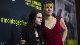 Istri Kurt Cobain Pernah Wanti-wanti Soal Harvey Weinstein