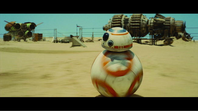 Si Imut BB-8 Siap Menggelinding ke Rumah Anda! BB-8, si droid baru yang bulat dan imut ini tak hanya menggelinding di semesta Star Wars saja, kelak juga di rumah Anda!