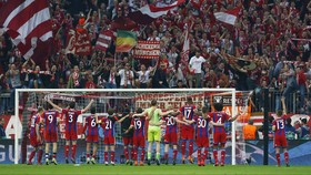 Bayern Munich Gandeng Anak-anak Imigran