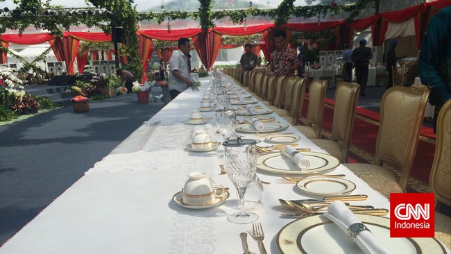 Untuk Gala Dinner yang digelar di Istana Kepresidenan malam ini, kuliner tradisional seperti sate maranggi , soto ayaman hingga asinan betawi akan disuguhkan.