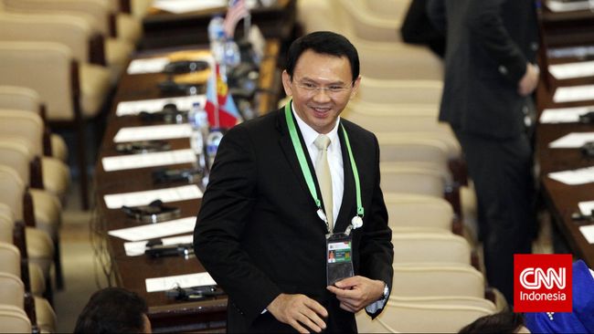 Warga DKI Dukung KAA, Ahok Ucapkan Terima Kasih Ahok mengaku tidak menerima keluhan dari warga atas penyelenggaraan KAA ini.