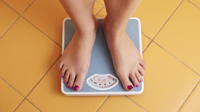 Mereka yang menimbang berat badan setiap hari cenderung turun berat badannya lebih banyak dan bisa mempertahankannya lebih lama.