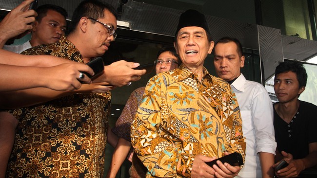 Tersangka dugaan korupsi penerimaan permohonan keberatan wajib pajak PT BCA Tbk Tahun 1999, Hadi Poernomo, enggan berkomentar soal kasus yang menjeratnya.