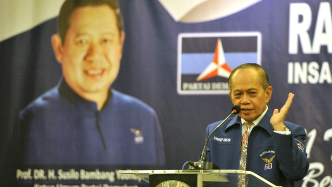 Partai Demokrat membuka kemungkinan membangun kekuatan politik baru dalam Pilkada DKI Jakarta bersama PPP, PKB dan PAN.