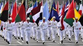 Napak Tilas Tandai Penutupan Peringatan 60 Tahun KAA Rangkaian penutupan Konferensi Asia Afrika dimulai dengan napak tilas para pemimpin negara dan diakhiri dengan penandatanganan Pesan Bandung.