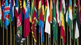 Napak Tilas Tandai Penutupan Peringatan 60 Tahun KAA Rangkaian penutupan Konferensi Asia Afrika dimulai dengan napak tilas para pemimpin negara dan diakhiri dengan penandatanganan Pesan Bandung.