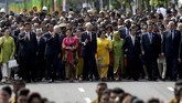 Napak Tilas Tandai Penutupan Peringatan 60 Tahun KAA Rangkaian penutupan Konferensi Asia Afrika dimulai dengan napak tilas para pemimpin negara dan diakhiri dengan penandatanganan Pesan Bandung.