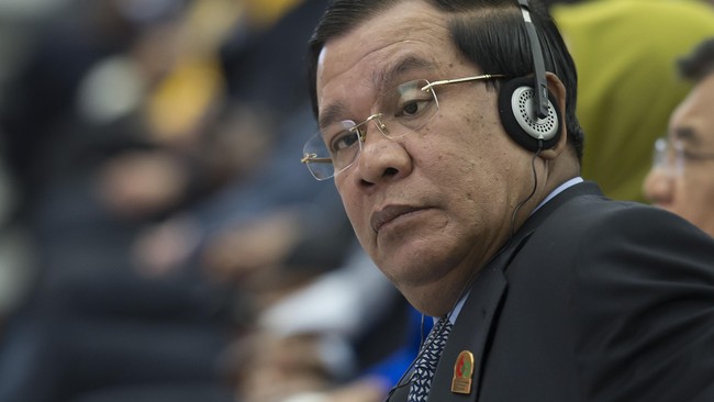 China tidak mengizinkan PM Kamboja Hun Sen mengunjungi Kota Wuhan yang menjadi sumber virus corona.