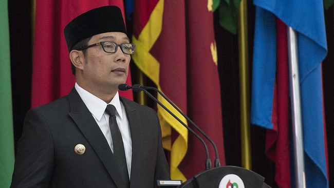 Presiden Jokowi akan melantik sembilan kepala daerah terpilih pagi ini, salah satunya pasangan Gubernur-Wakil Gubernur Jawa Barat Ridwan Kamil-Uu Ruzhanul Ulum.