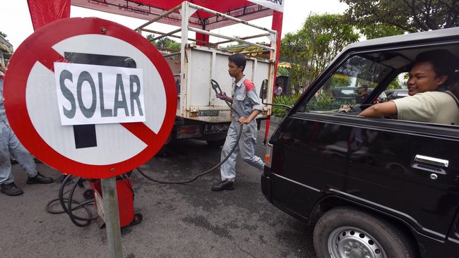 Pengusaha Logistik Keluhkan Solar Langka Sudah 2 Minggu