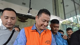 Dua Mantan Bos Didakwa Suap Rp 7 Miliar ke Pejabat Bappebti