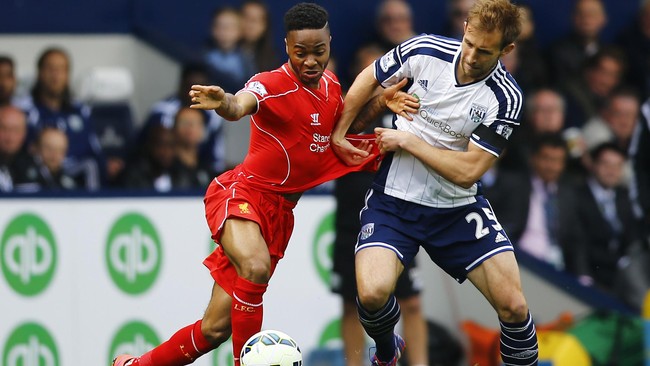 Liverpool belum juga bisa membobol gawang West Brom di babak pertama untuk meraih posisinya kembali di klasemen Liga Inggris yang kini ditempati Spurs.
